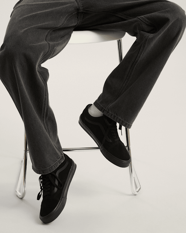 Vans - Suede Old Skool Shoes, Man, Black, Size: 41 (obrázek 7)