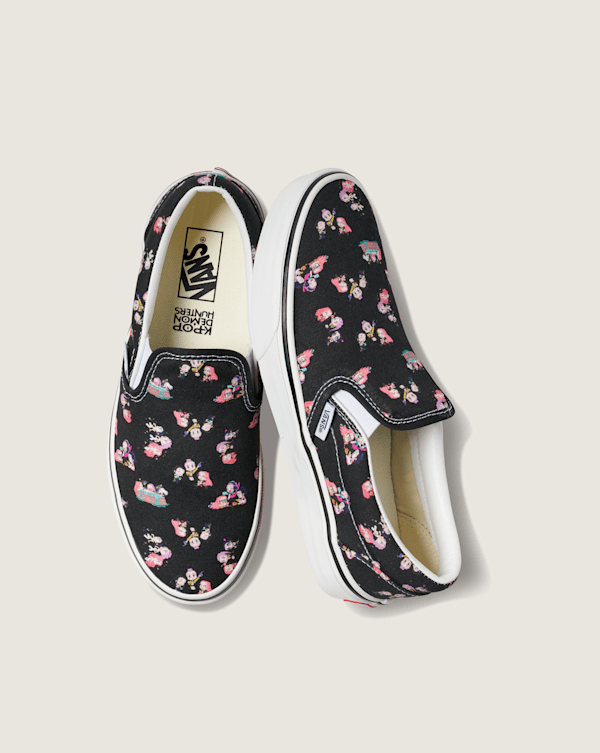 Vans - KPop Demon Hunters Classic Slip-On Shoes, Man, Black, Size: 44 (obrázek 5)