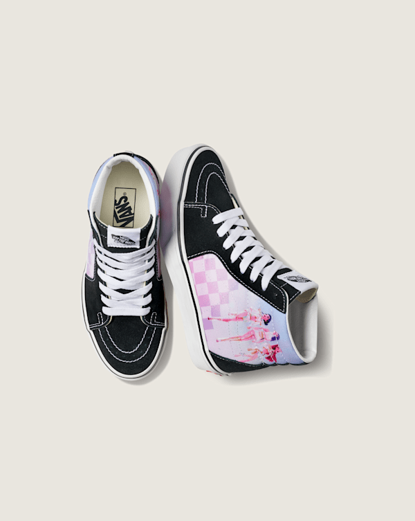 Vans - Youth Sk8-Hi KPop Demon Hunters Shoes (8-14 Years), Black, Size: 36 (obrázek 5)
