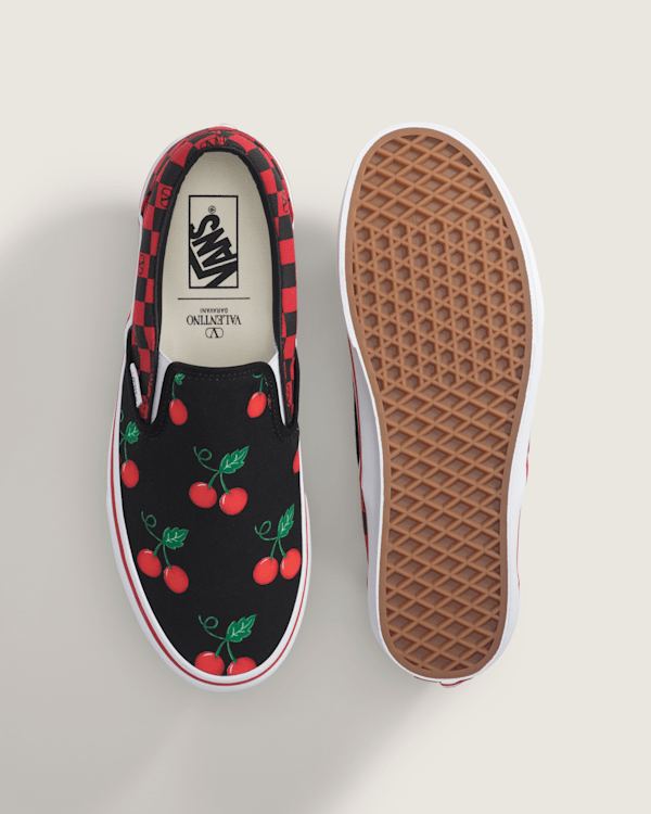Vans - Valentino Garavani and Vans Classic Slip-On Checkerboard, Man, Red, Size: 38 (obrázek 3)
