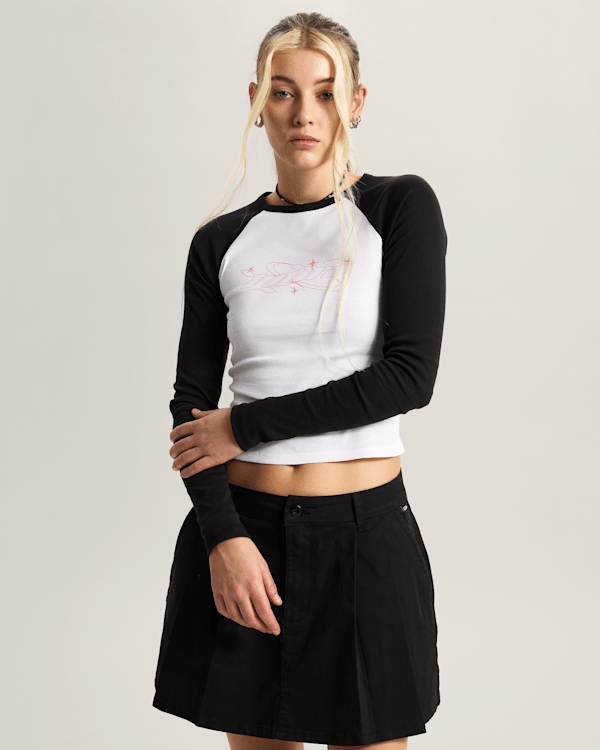 Vans - Y2K Star Raglan Long Sleeve T-Shirt, Woman, Black, Size: M (obrázek 3)
