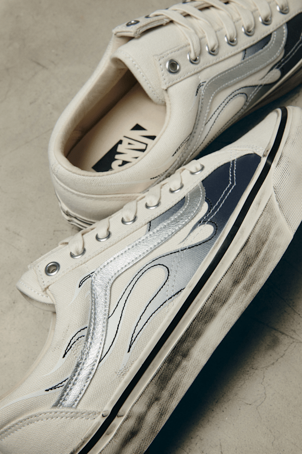 Vans - Premium Old Skool 36 Flames Shoes, Man, White, Size: 35 (obrázek 3)