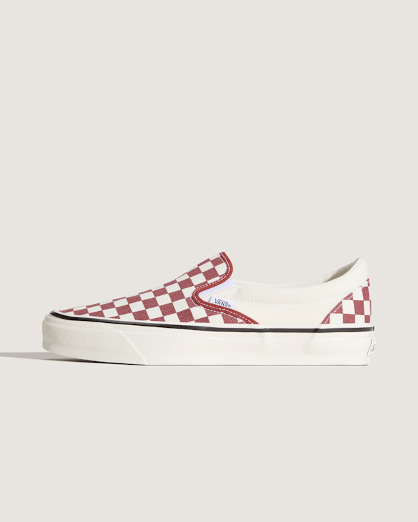Vans - Premium Classic Slip-On Shoes, Man, Red, Size: 47