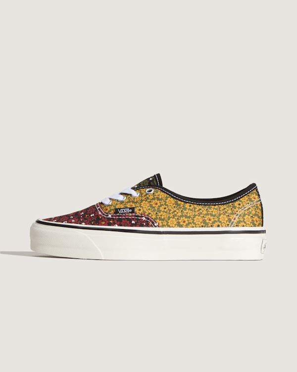 Vans - Premium Authentic Shoes, Man, Yellow, Size: 2.5