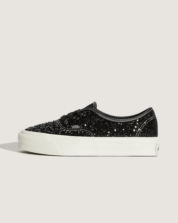 Vans - Premium Authentic Shoes, Man, Black, Size: 9.5