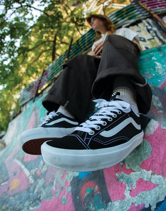 Skate Old Skool Card