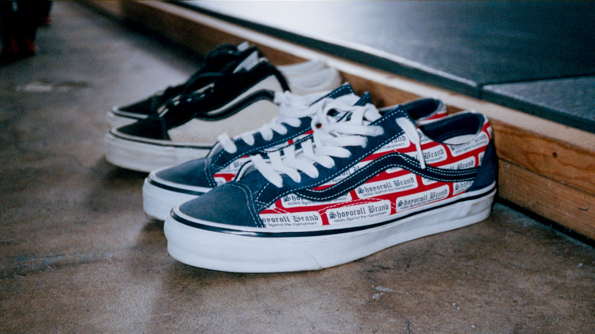 靴 OTW by Vans x Shoyoroll 36 251009_news_OTWShoyoroll_hero