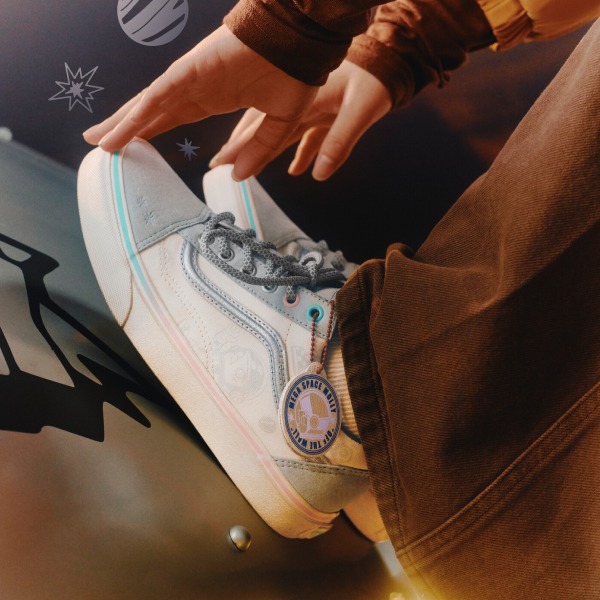 VANS x SPACE MOLLY