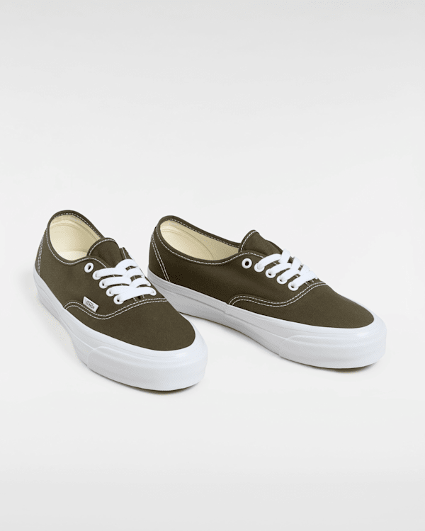 Premium Authentic Shoes in Green| Vans UK