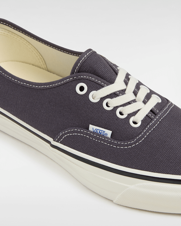 Premium Authentic 44 Duck Canvas Shoes in Grey| Vans UK