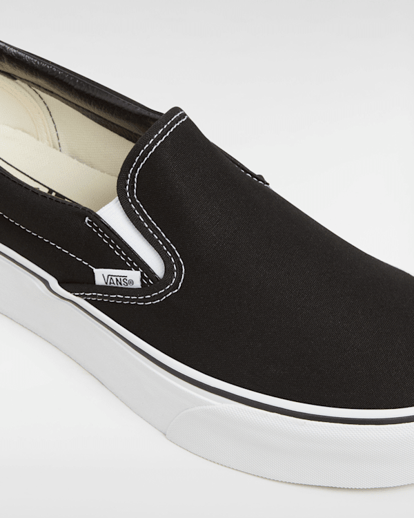 Buty Classic Slip-On Stackform w Czarny| Vans PL
