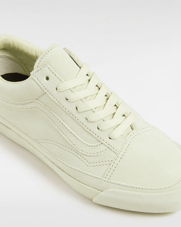 国内配送 VANS OLD SKOOL LOWPRO WHITE Vans Old Skool Lowpro sneakers in white | ASOS