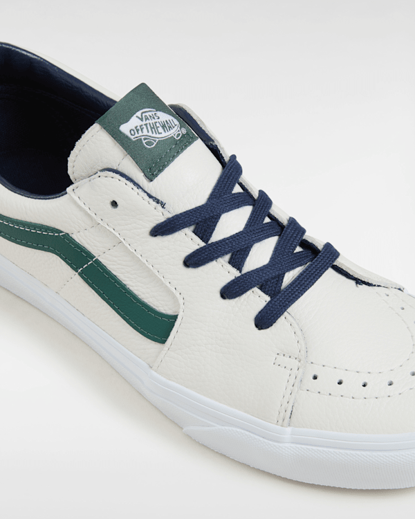 Sk8-Low Shoes in White| Vans SE