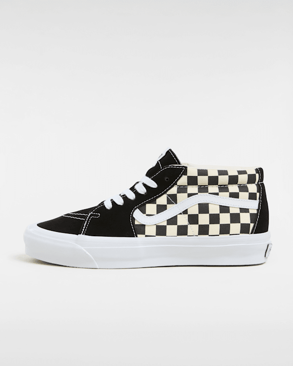 Premium-Sk8Mid-83-Shoes.png