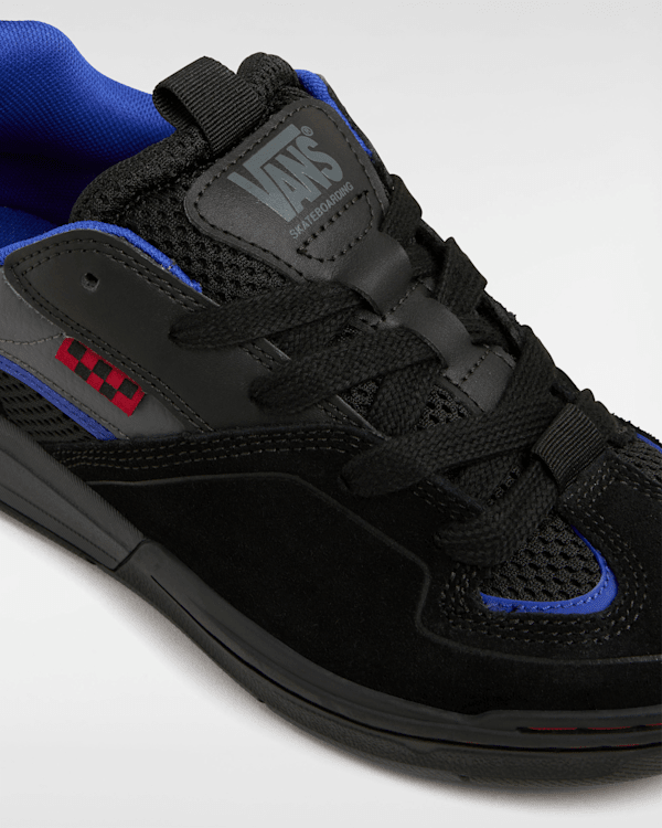 Skate Mixxa Shoes in Black/Grey| Vans UK display picture 1