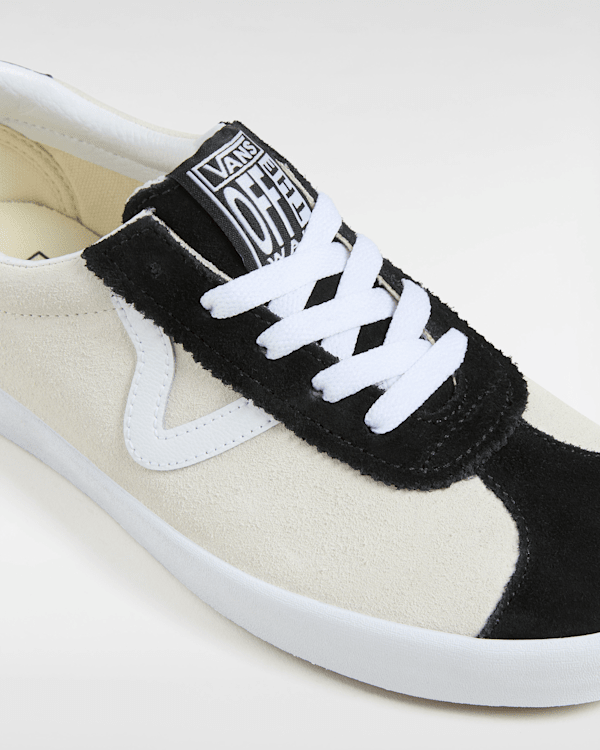Sport Low Suede Shoes in Black| Vans UK