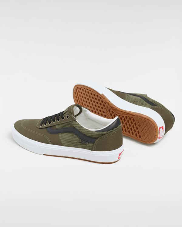 【Vans】★スニーカー★ Gilbert Crockett Corduroy Shoe
