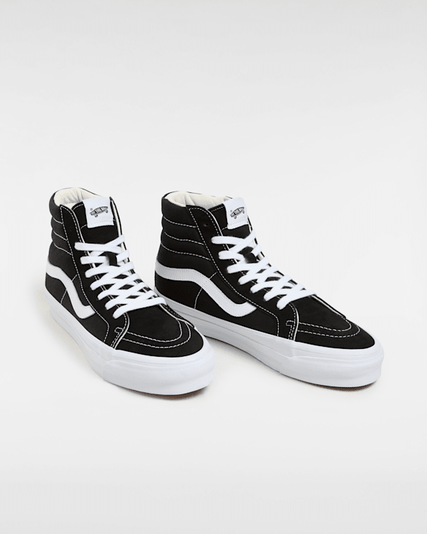 Premium Sk8-Hi 38 Reissue Shoes in Black| Vans SE