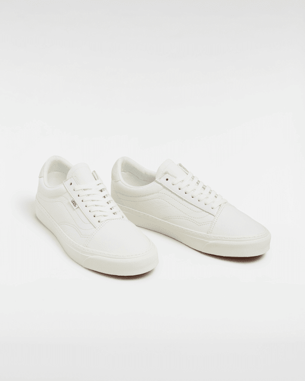 ☆VANS☆ Old School Luxe Blanc VN000CZMOUN1 Vans Old Skool Lux (Blanc) - Style Code: VN000CZMOUN-WHT