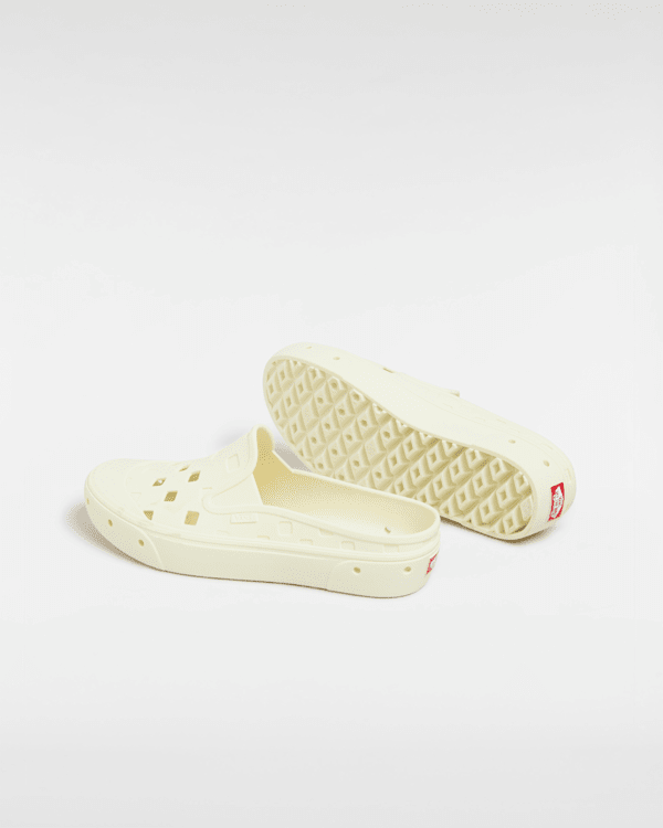 SlipOn-Mule-TRK-Shoes.png