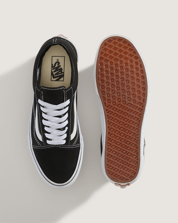 国内配送 VANS FINN BLACK/BLACK/WHITE 国内配送 VANS FINN BLACK /WHITE