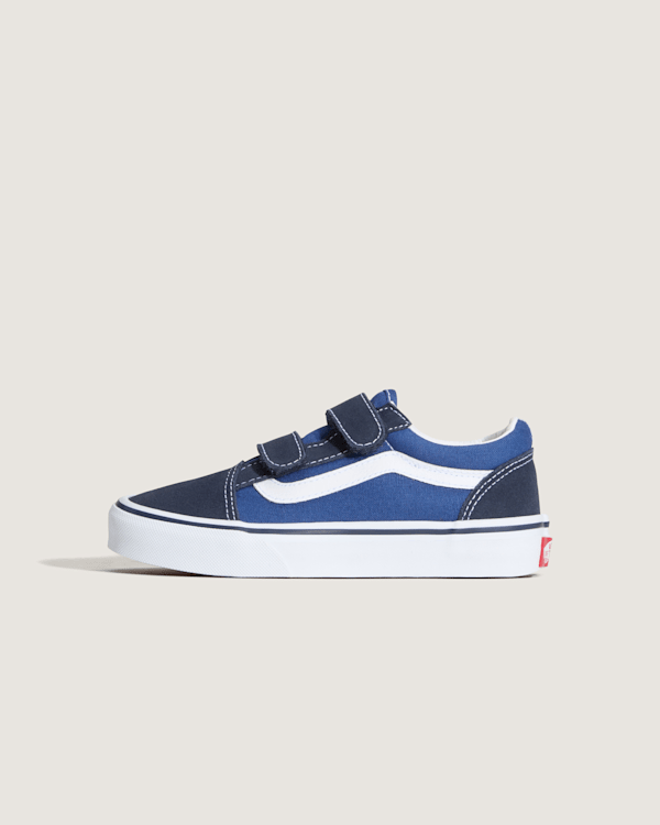 VANS ★【スニーカー】Old Skool V Shoe 確かなグリップ力の一足 Toddler Old Skool V Checkerboard Shoe in Pure Grey / White