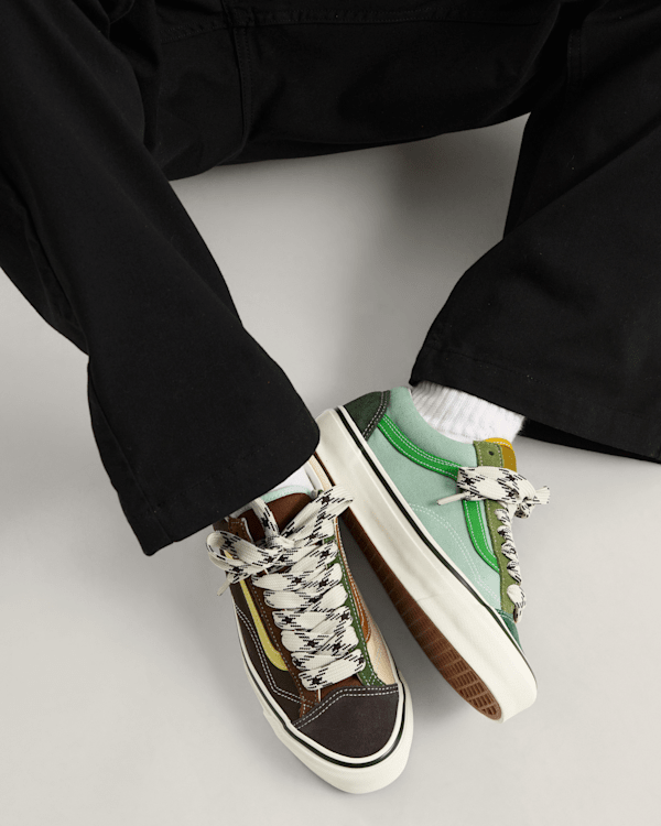 Premium Old Skool Shoes in Beige| Vans UK