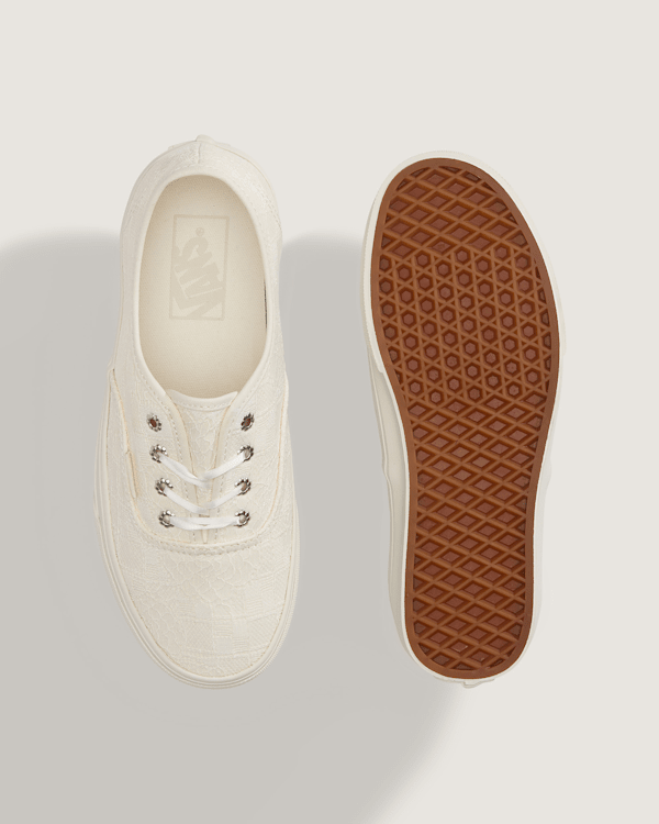 Authentic Shoes in White| Vans UK