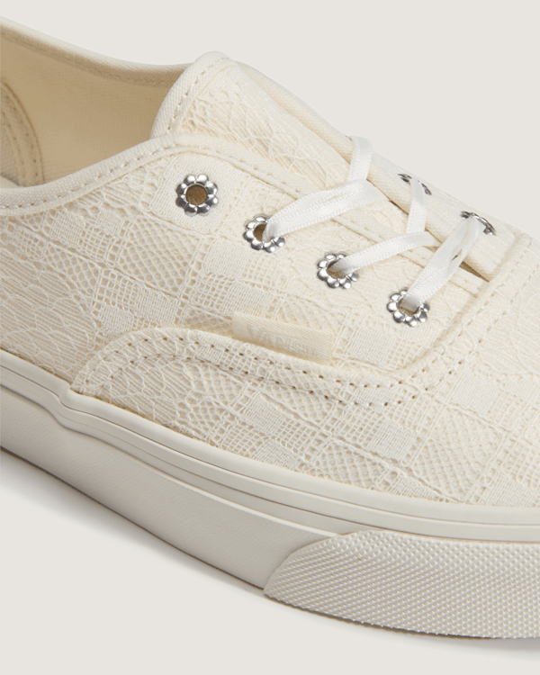 Authentic Shoes in White| Vans UK