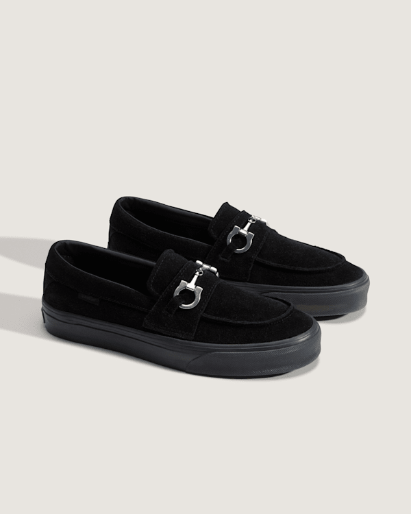Skate Loafer Shoes in Black| Vans UK