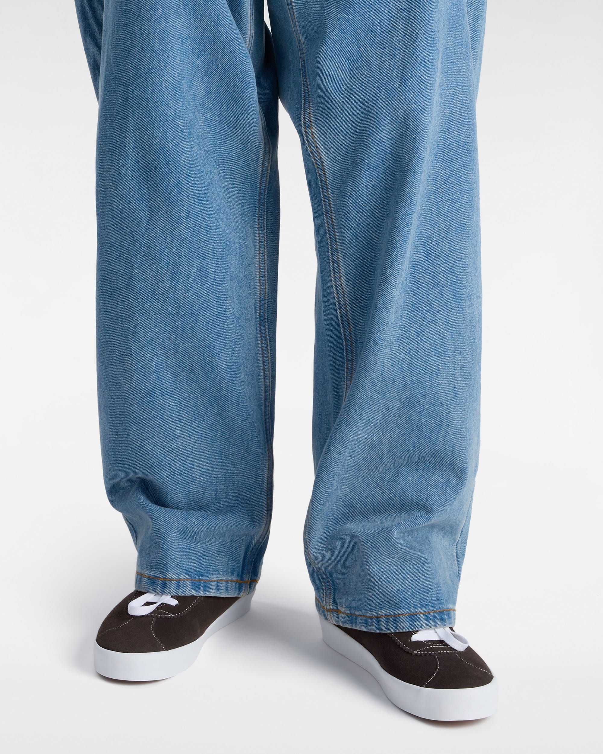 Zapatillas Sport de caa baja VANS Marrn ALT4