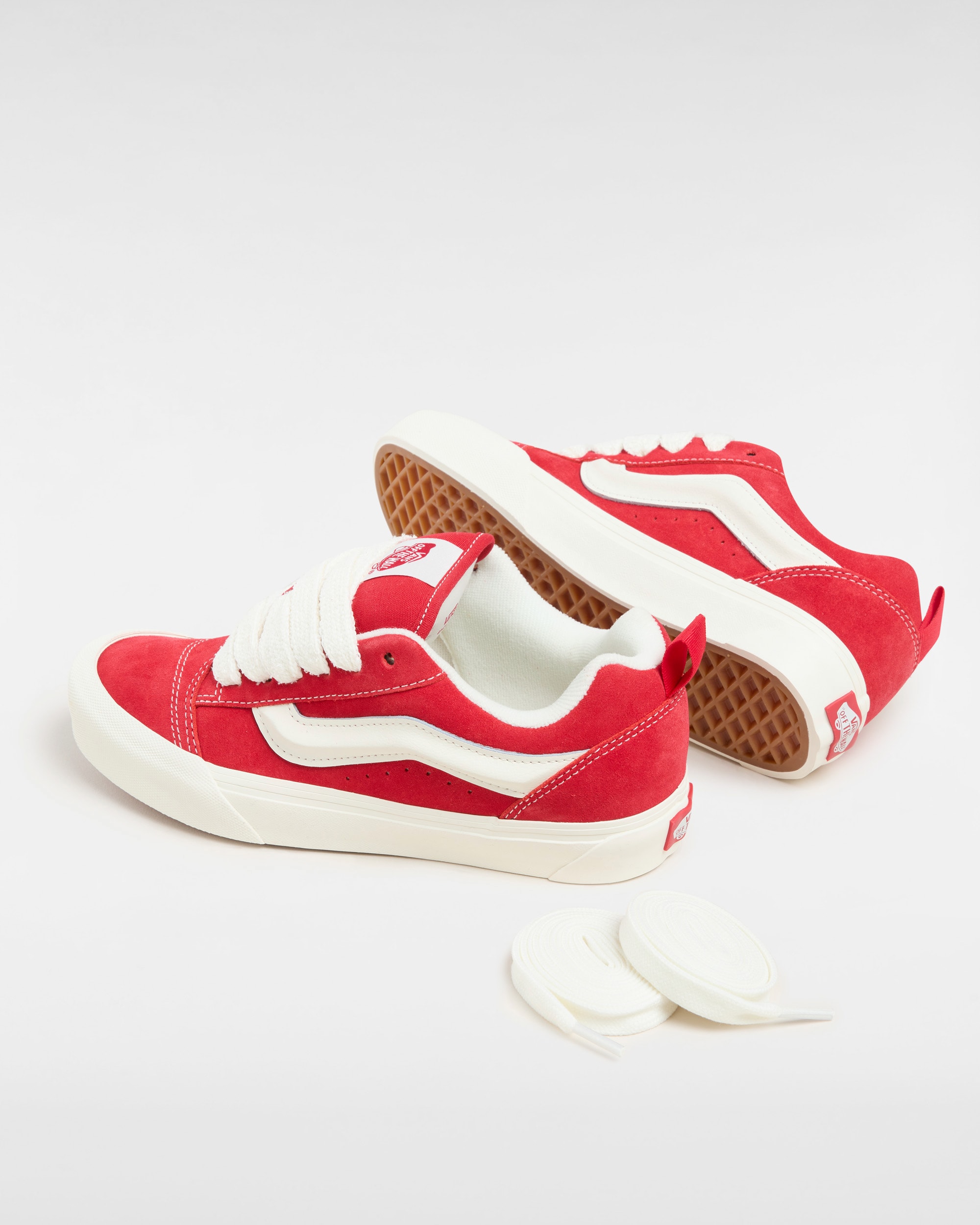 Chaussures Knu Skool VANS Rouge ALT2