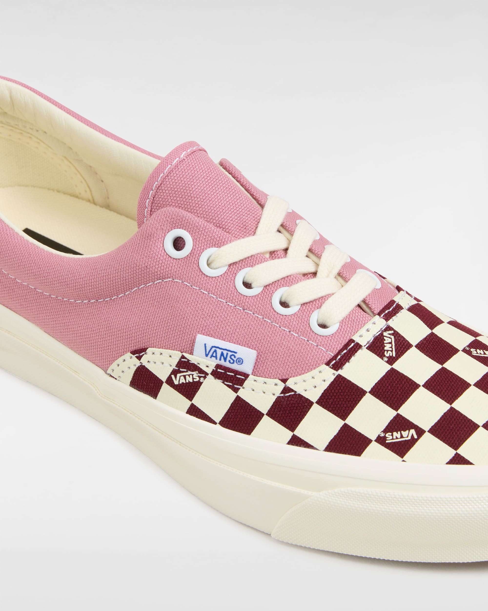 Chaussures Premium Era 95 VANS Rose ALT3