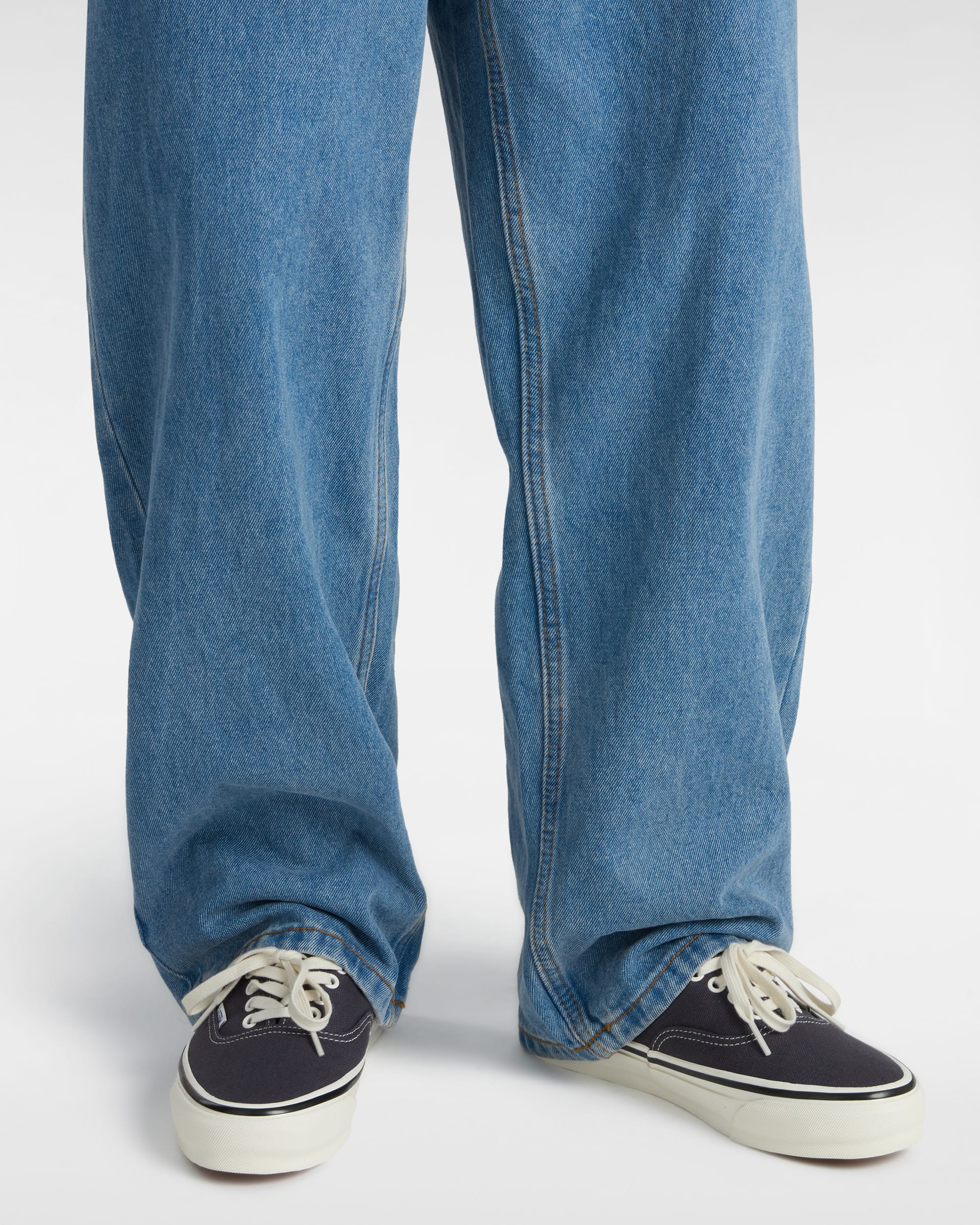 Chaussures Premium Authentic 44 Duck Canvas VANS Gris ALT4