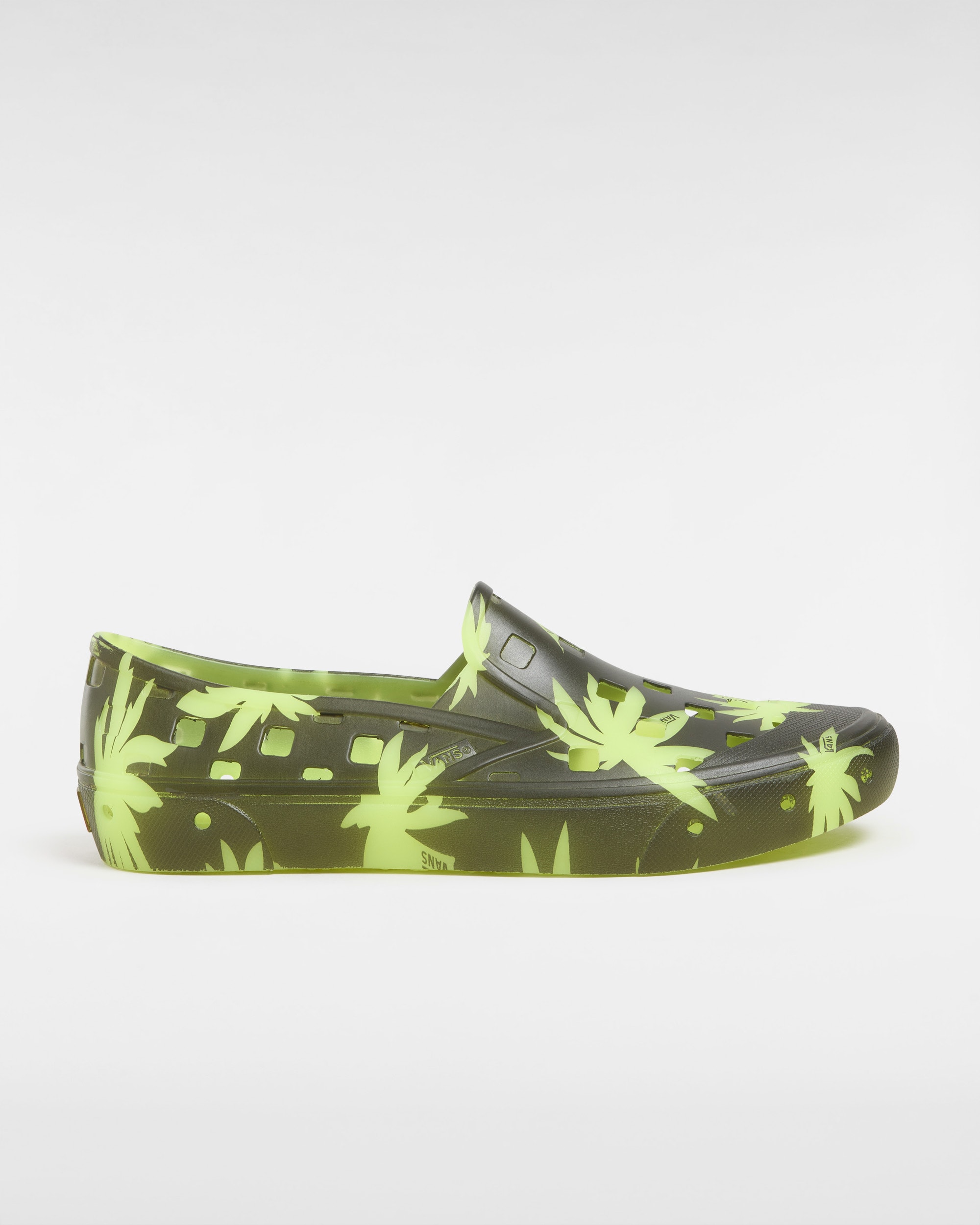 Chaussures SlipOn TRK VANS Vert HERO