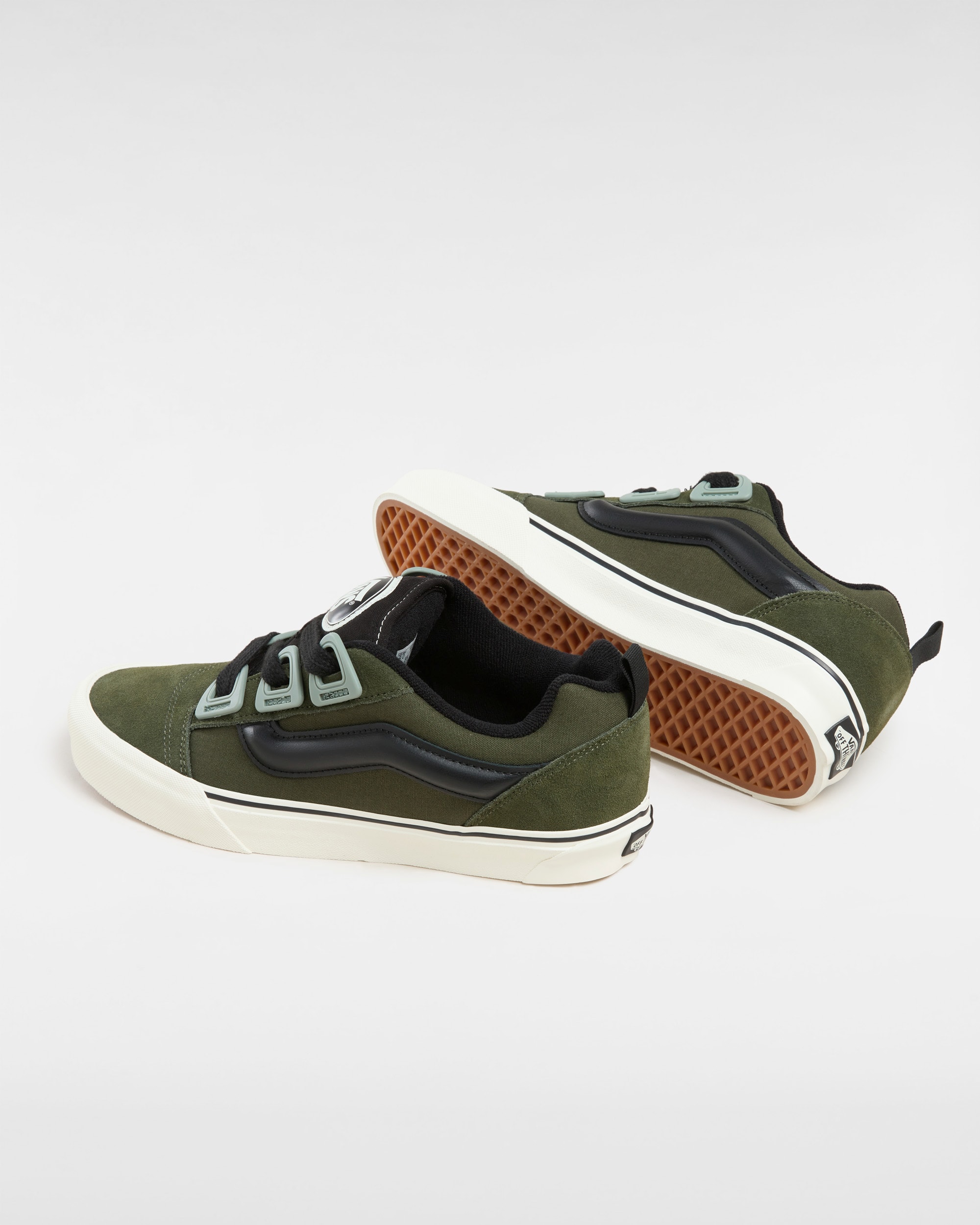 Knu Skool Shoes VANS Green ALT2