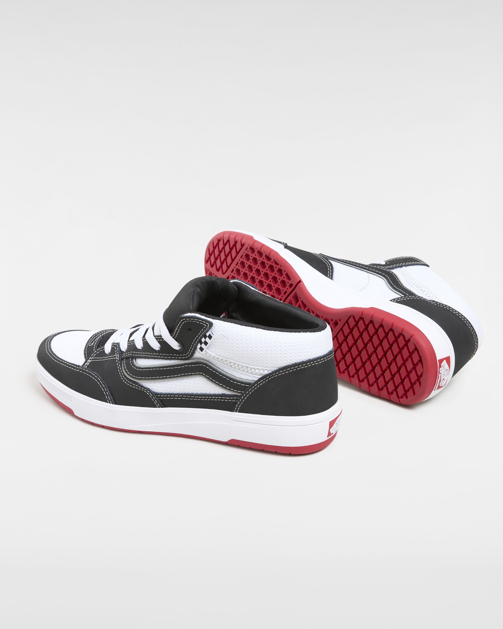 Zapatillas Zahba Mid VANS Negro ALT2