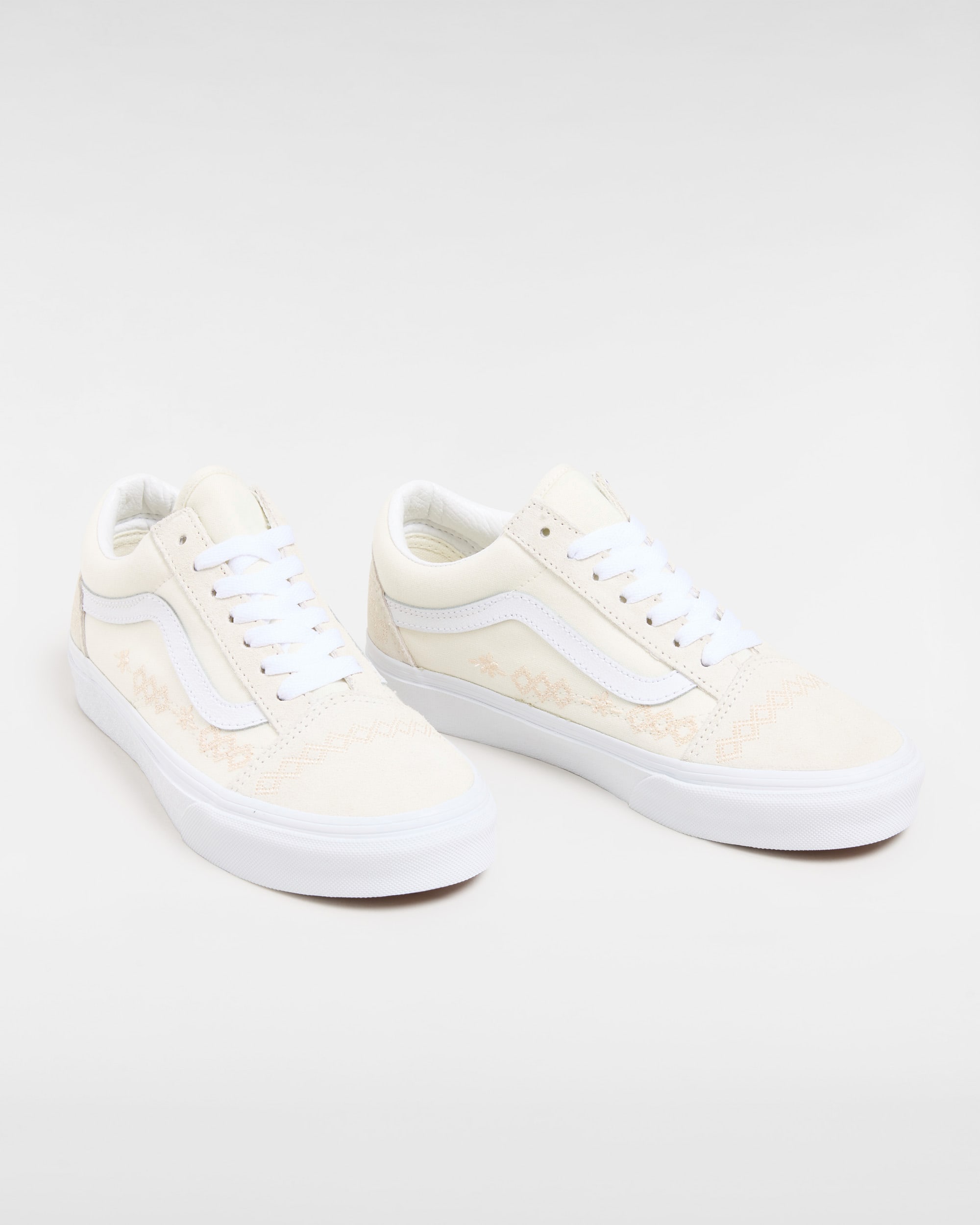 Old Skool Shoes VANS White ALT1