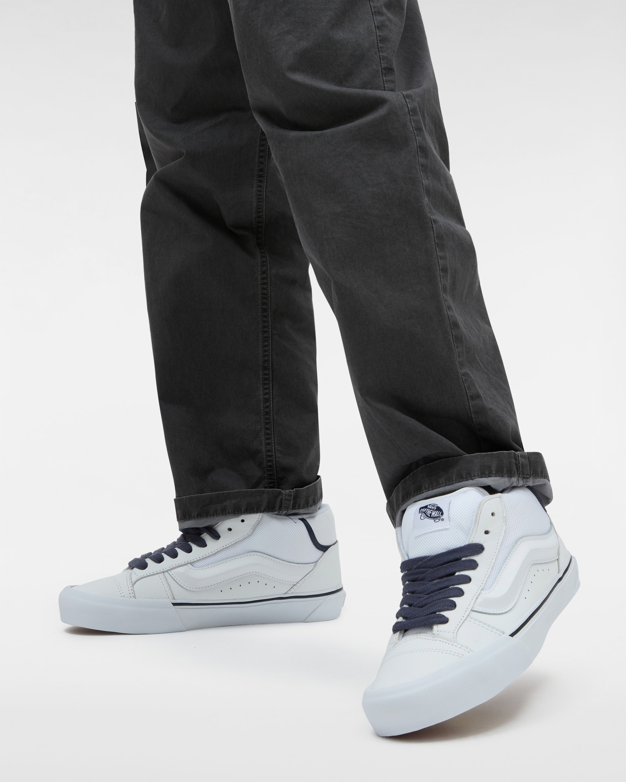 Chaussures Knu Mid VANS Blanc ALT4