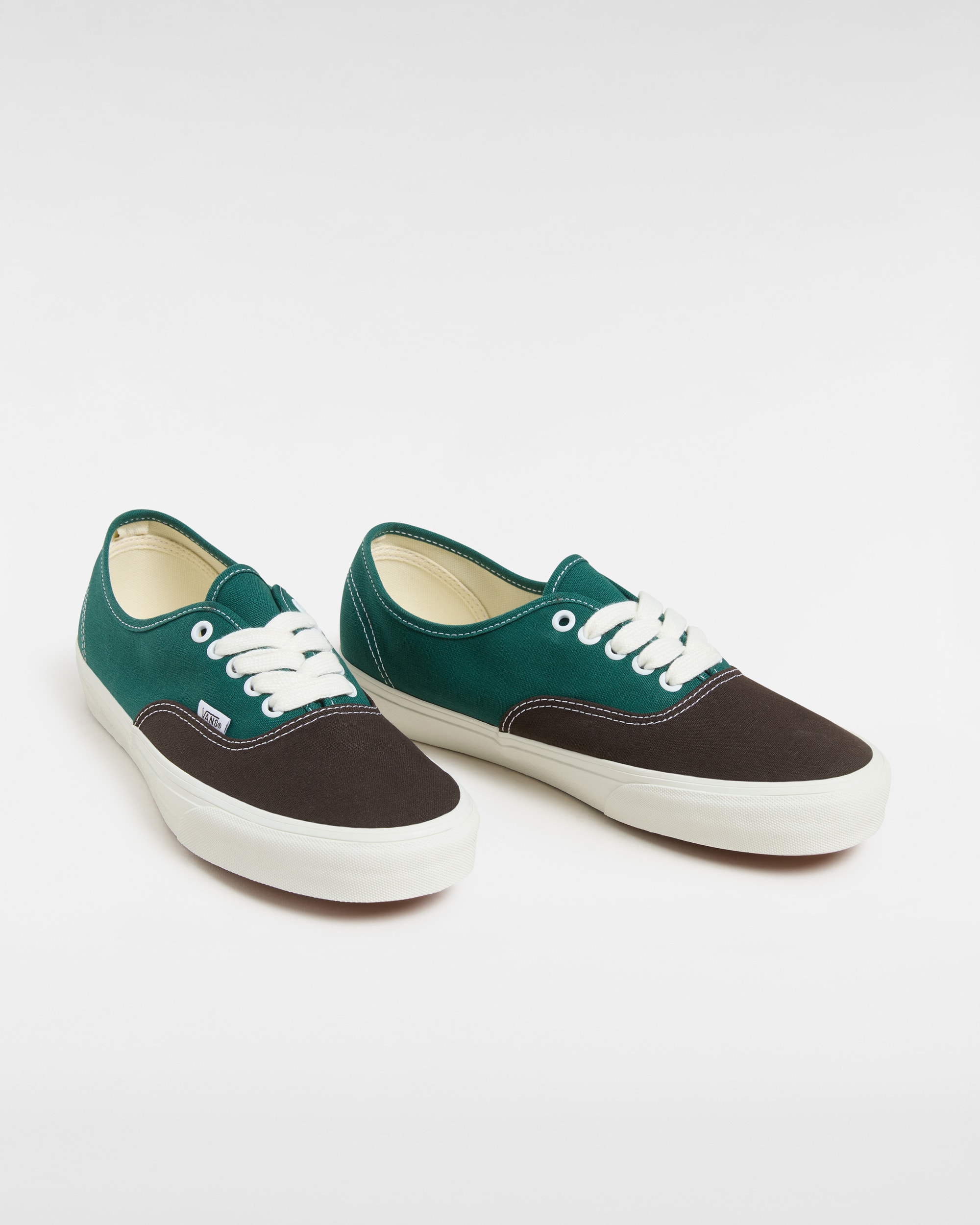 Chaussures Authentic VANS Vert ALT1