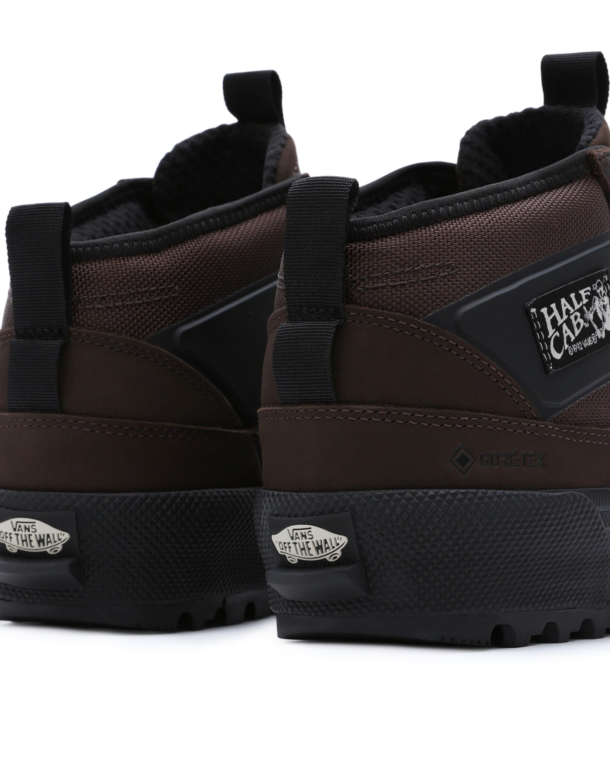 Chaussures Half Cab GORETEX MTE3 VANS NoirMarron ALT5
