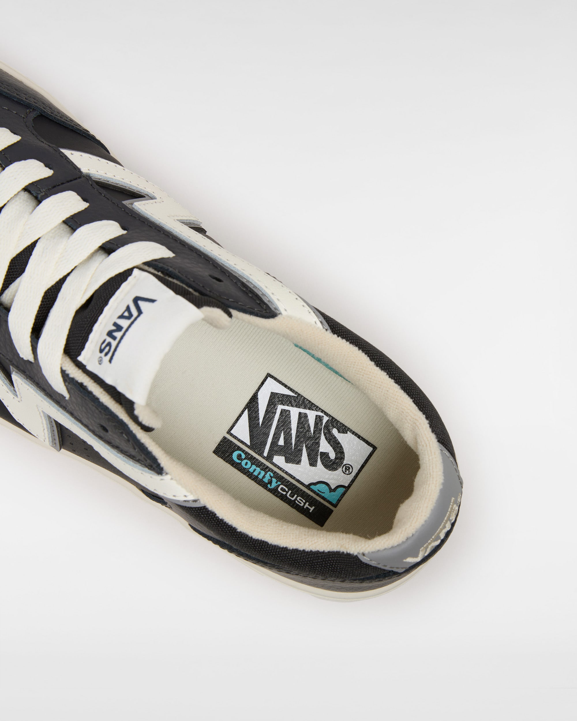 Lowland ComfyCush Shoes VANS Black ALT6