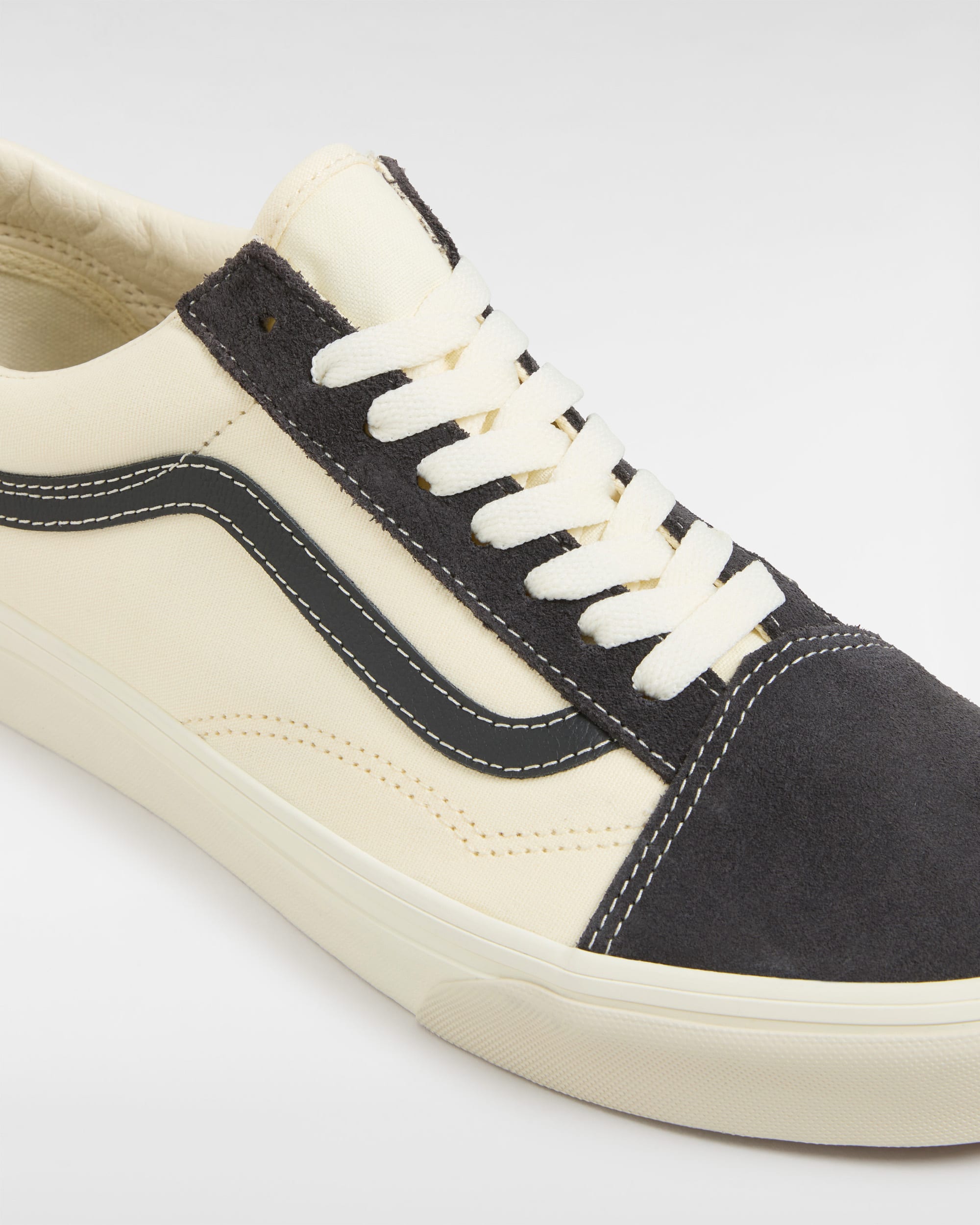 Old Skool Shoes VANS Black ALT3