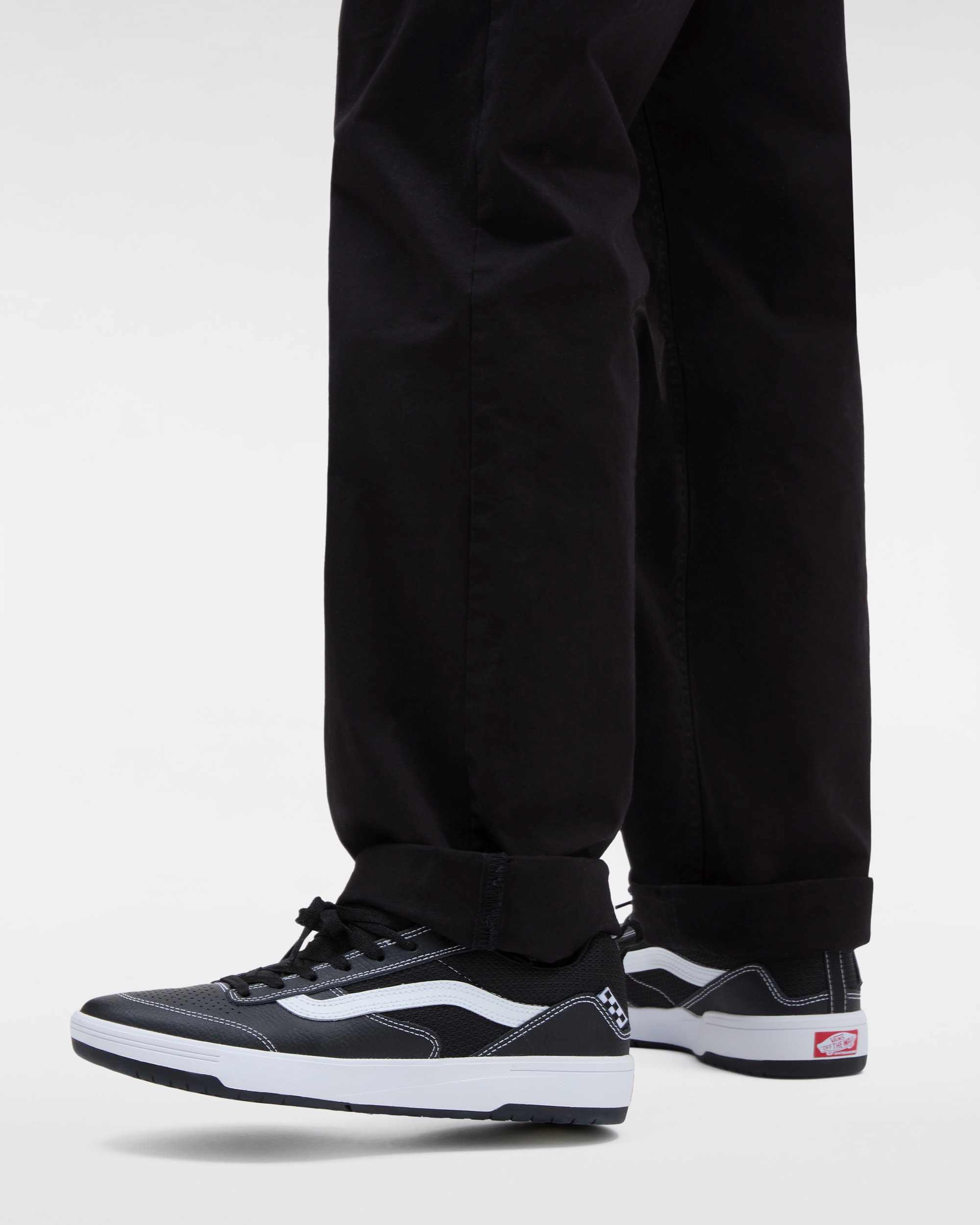 Zahba Leather Shoes VANS Black ALT4