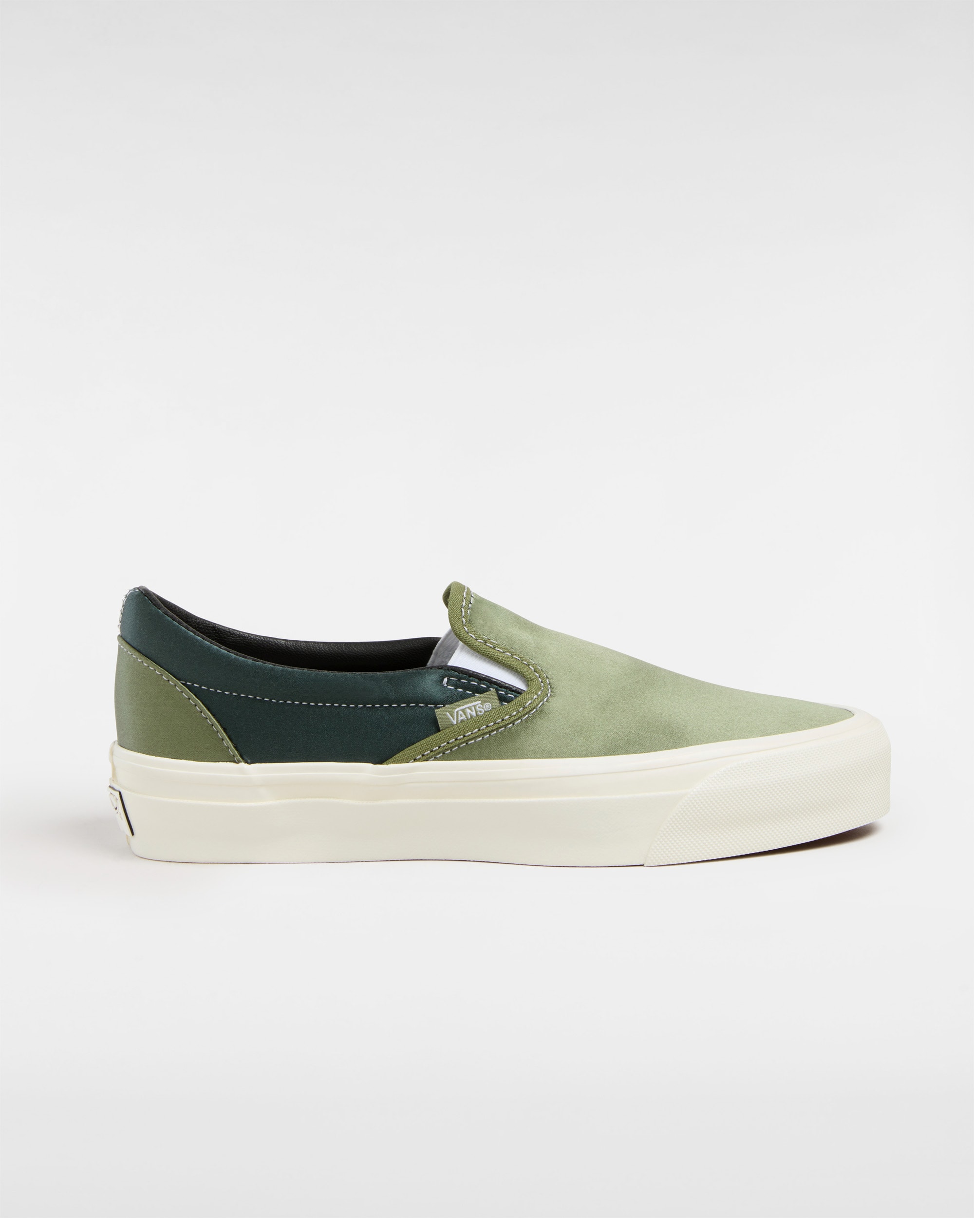 Chaussures Premium SlipOn 98 Satin VANS Vert HERO