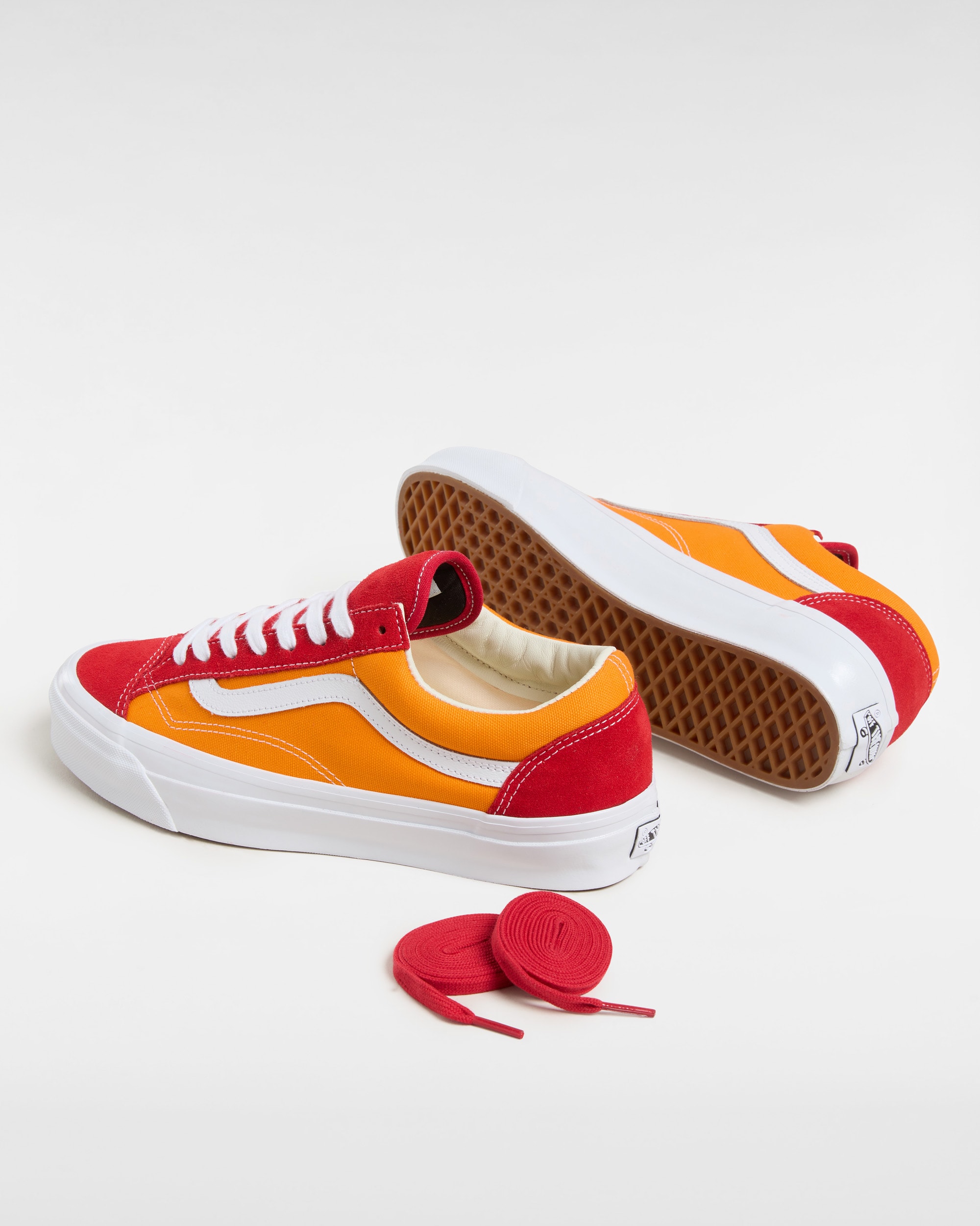 Chaussures Premium Old Skool VANS Orange ALT2