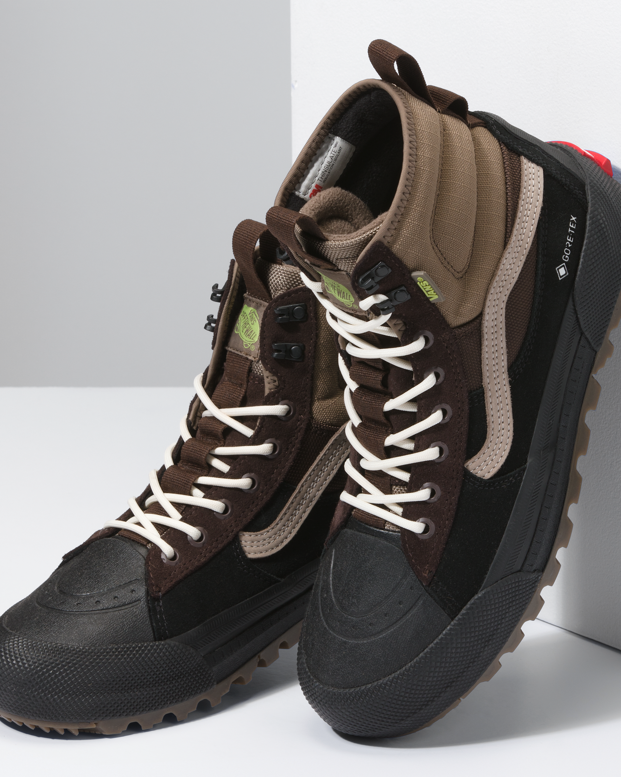 OG Sk8Hi GoreTex MTE3 Shoes VANS BlackBrown ALT2