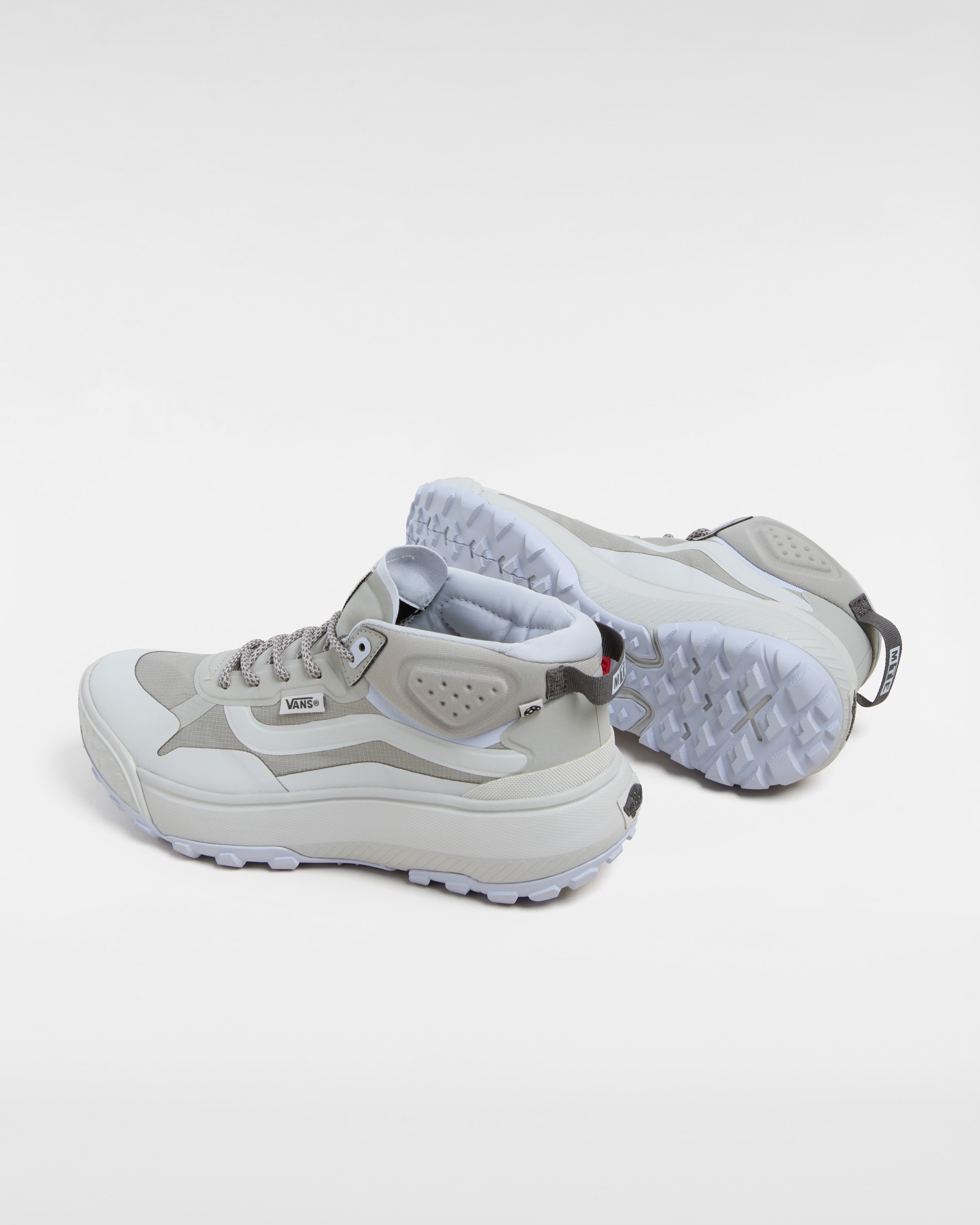 Chaussures MTE Crosspath Mid VANS Gris ALT2