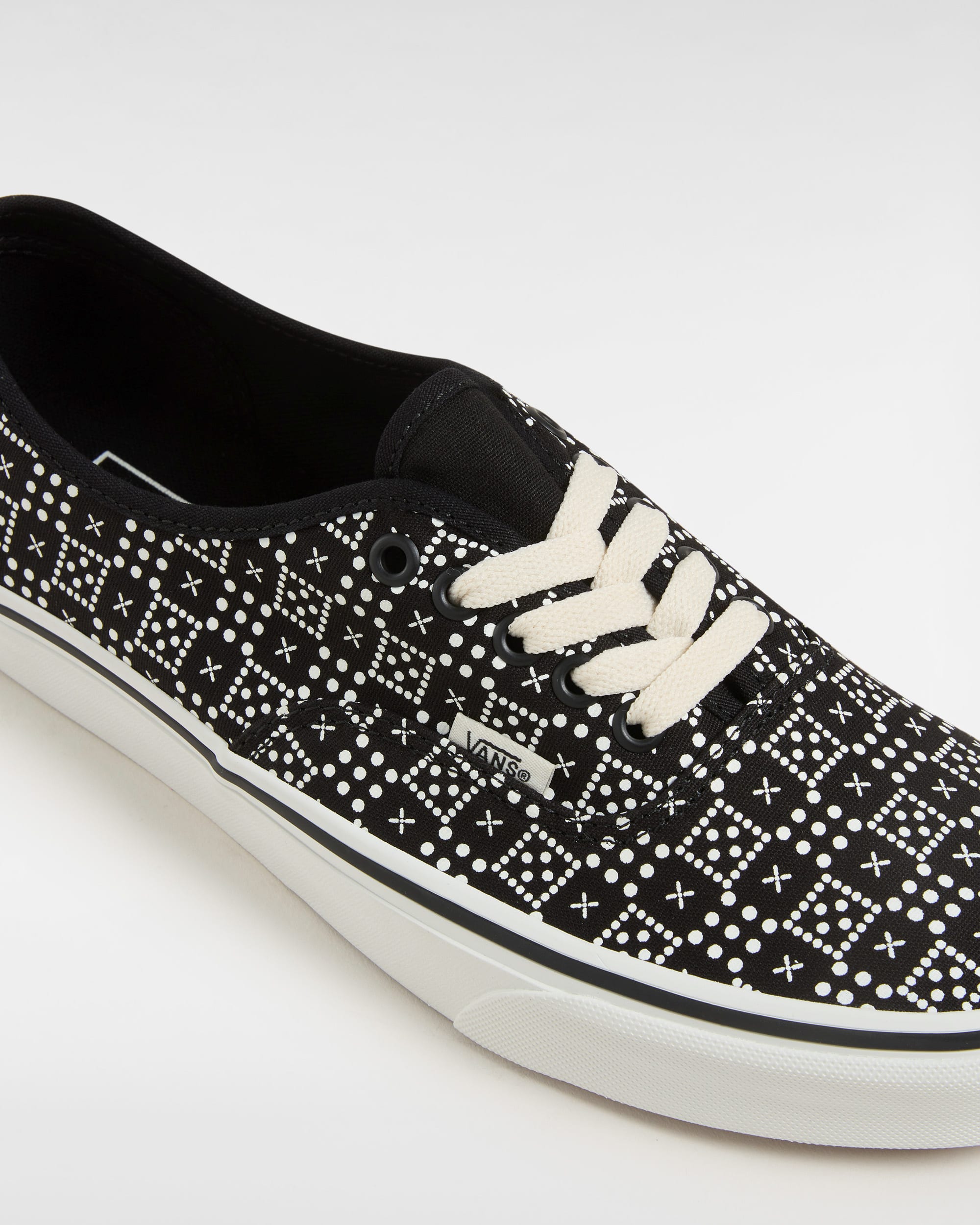 Chaussures Authentic VANS Noir ALT3