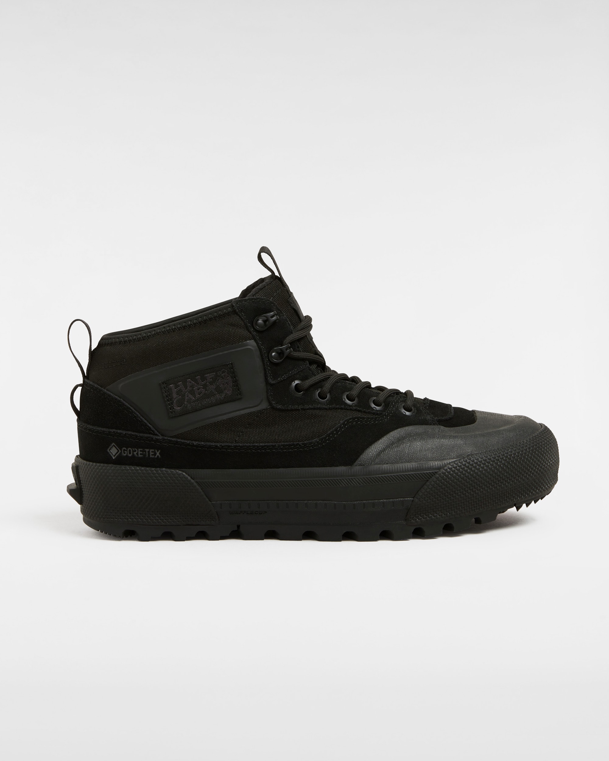 MTE Half Cab GoreTex Shoes VANS Black HERO